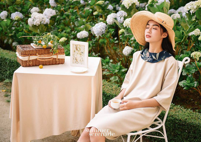 Ngắm qua lookbook mới của các thương hiệu Việt để lên đồ thật xinh cho 4 ngày nghỉ lễ tuần tới Ngắm qua lookbook mới của các thương hiệu Việt để lên đồ thật xinh cho 4 ngày nghỉ lễ tuần tới